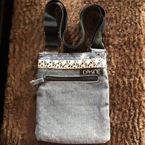 Dakine crossbody bag with adjustable strap